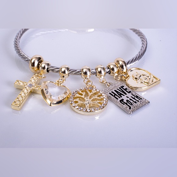 CHARM BANGLE BRACELET KEEPING THE FAITH - Picture 2 of 2